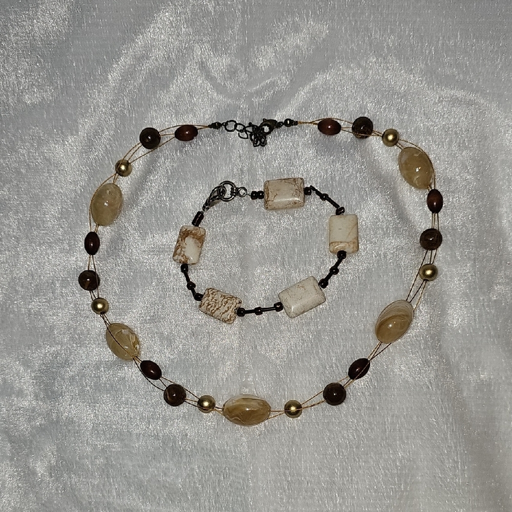 Elegant Brown and Gold Beaded Necklace and Bracelet Set